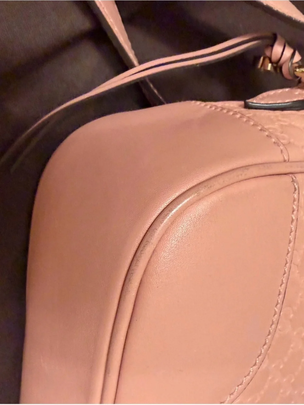 Set Gucci Blush Pink Guccissima  Leather High-Top Sneakers and Crossbody Bag